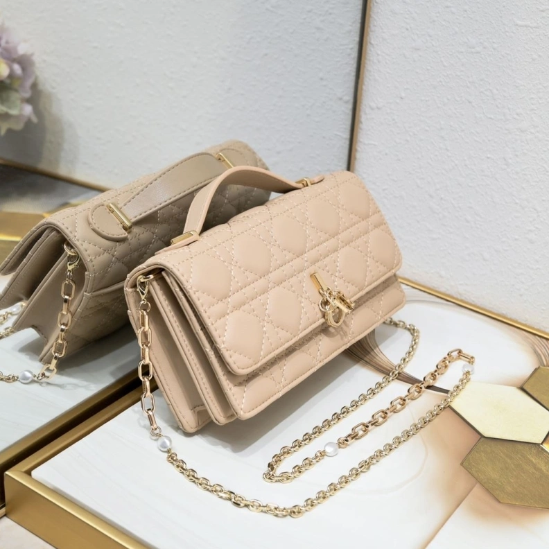 Dxxr Satchel bags Resilient 62132