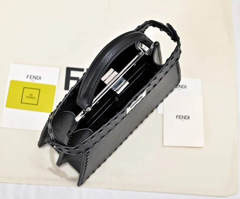 UrbanStyle Fxndx Top Handle Bags 69988