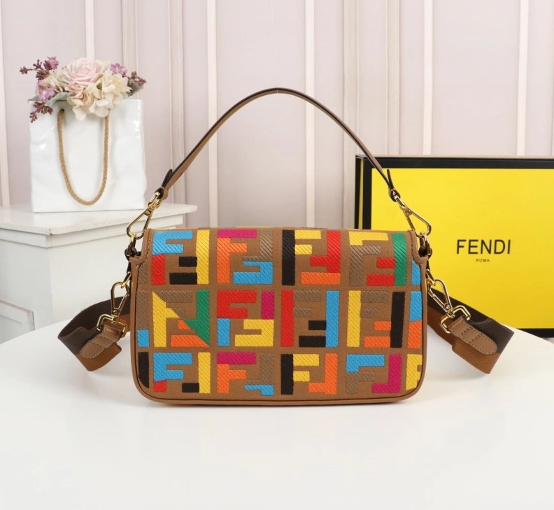Soft Fxndx Baguette Bags 70308