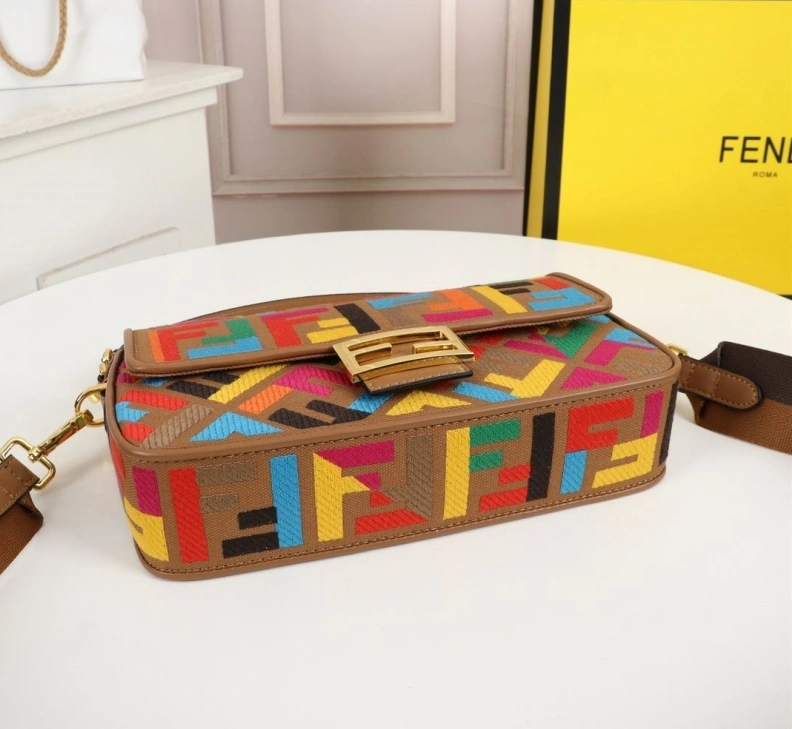 Soft Fxndx Baguette Bags 70308