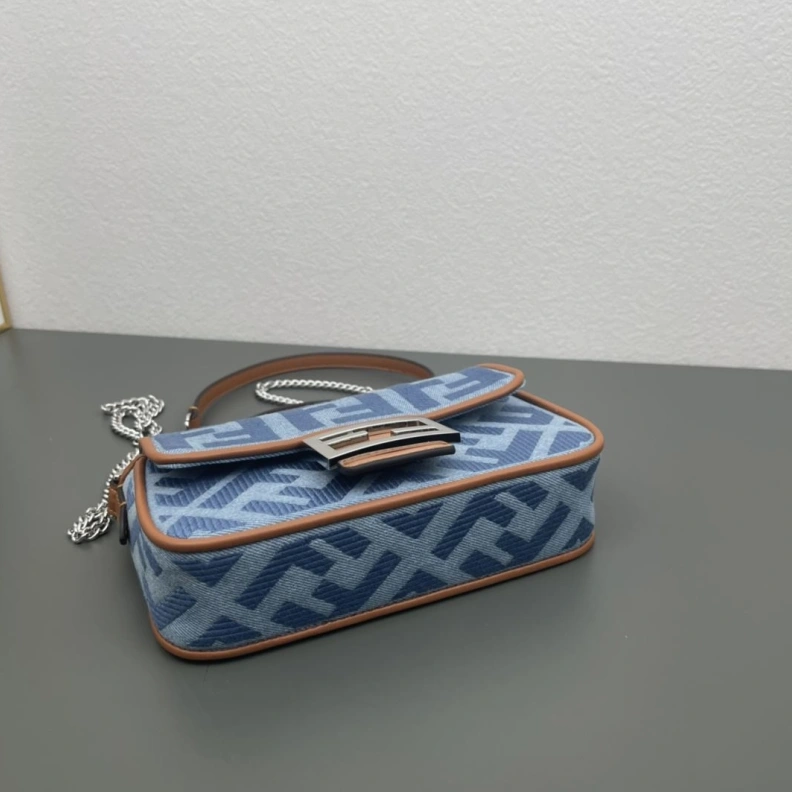 Fashionable Fxndx Baguette Bags 70312