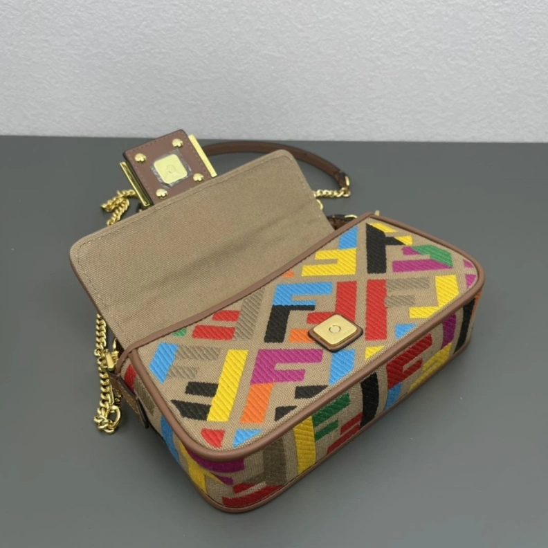 Fxndx Baguette Bags Bright 70313