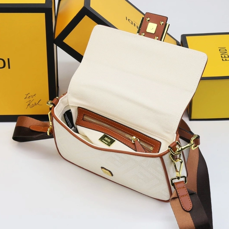 Versatile Fxndx Baguette Bags 70282