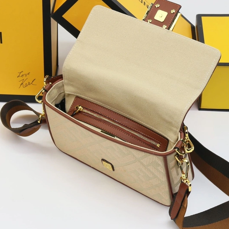 Soft Fxndx Baguette Bags 70277
