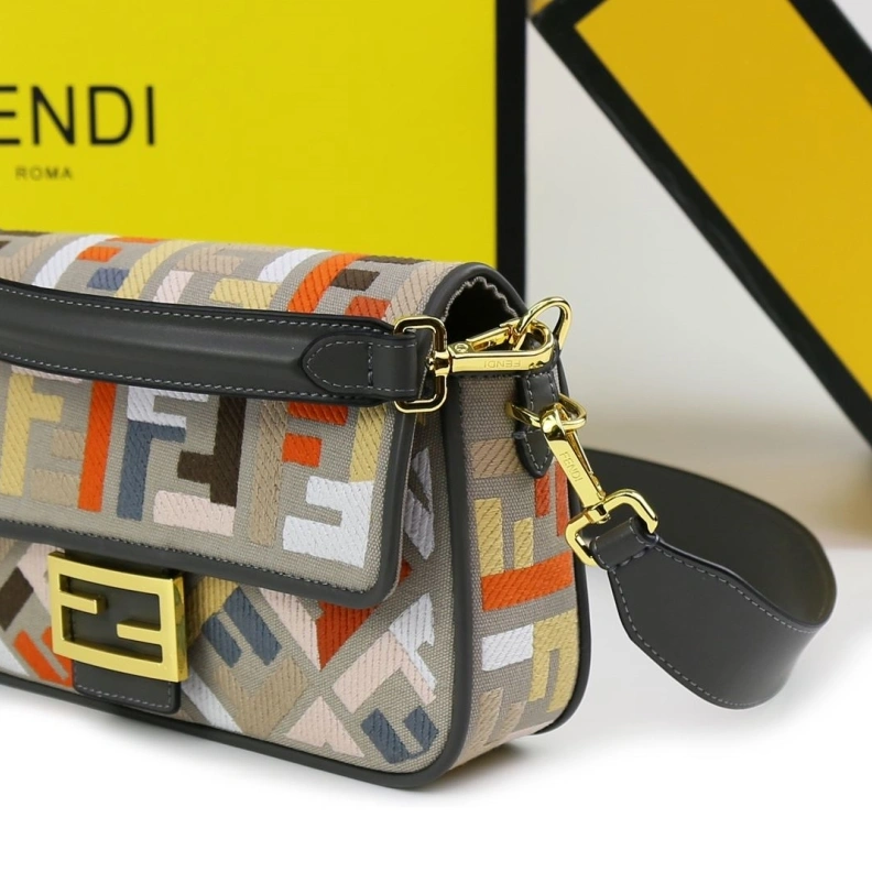 Lightweight Fxndx Baguette Bags 70266