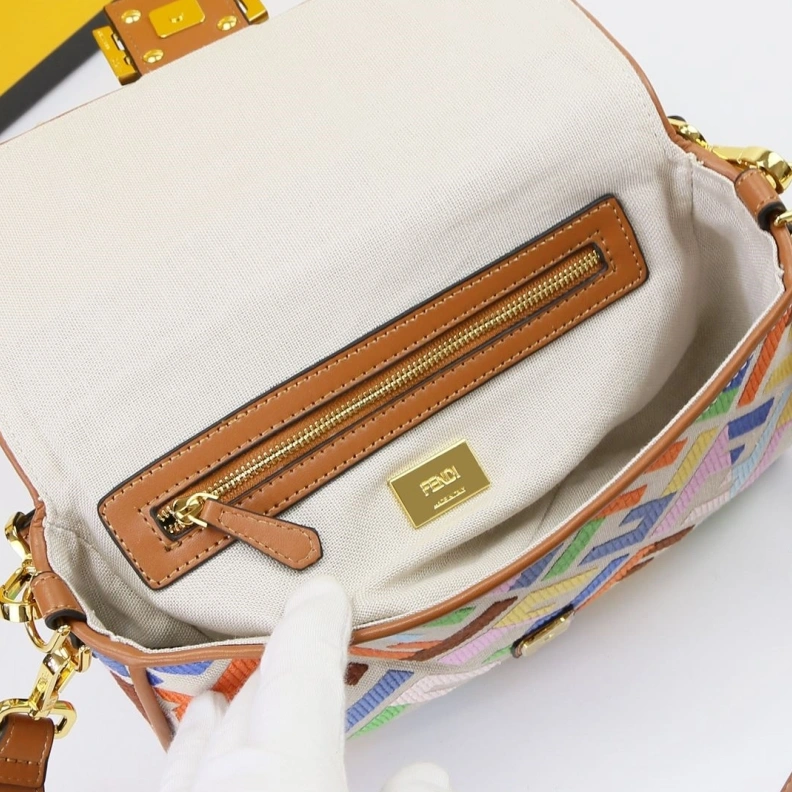 Fxndx Baguette Bags Bold 70295
