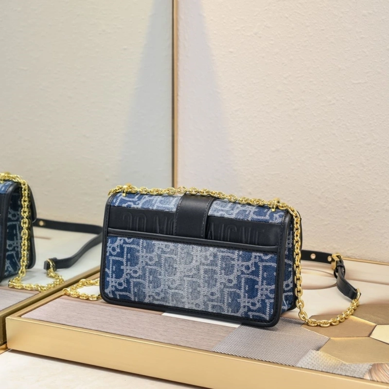 GoAnywhere Dxxr Satchel bags 62321
