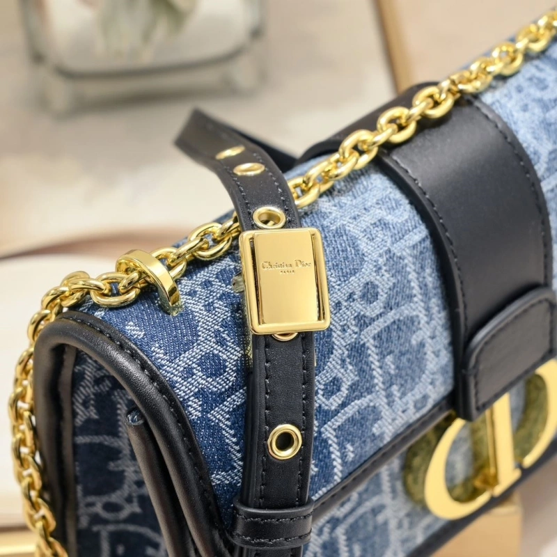 GoAnywhere Dxxr Satchel bags 62321