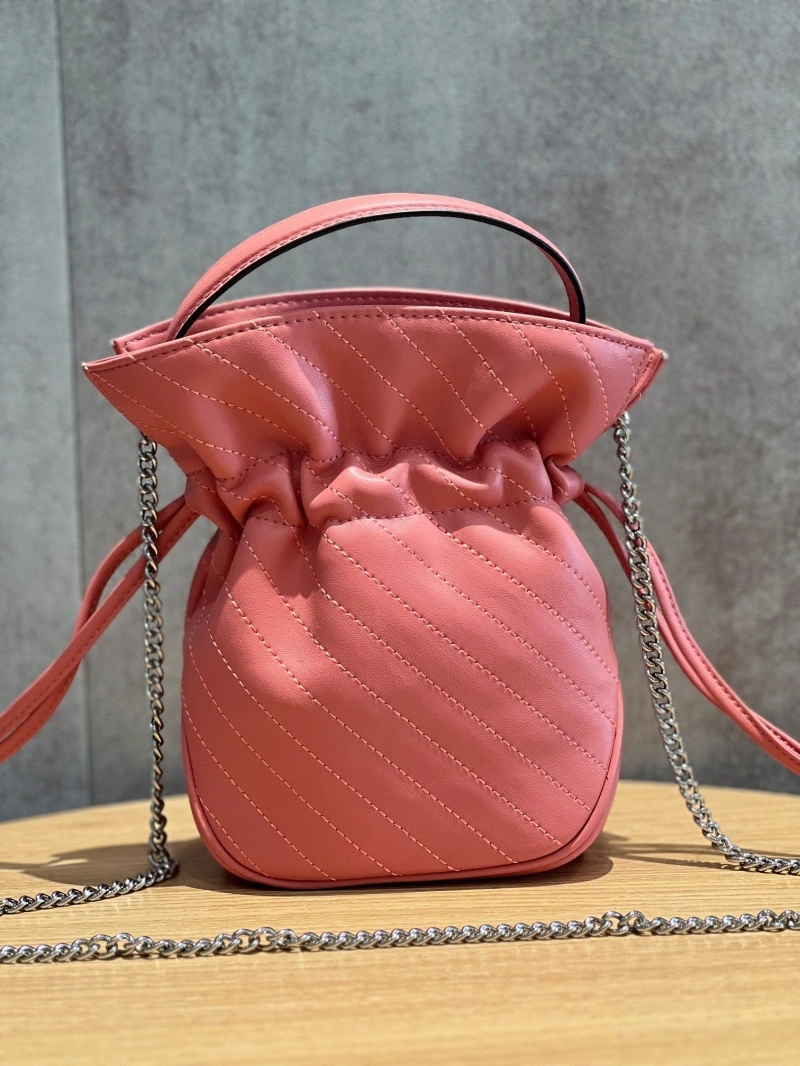Gxccx Bucket Bags Resilient 53381