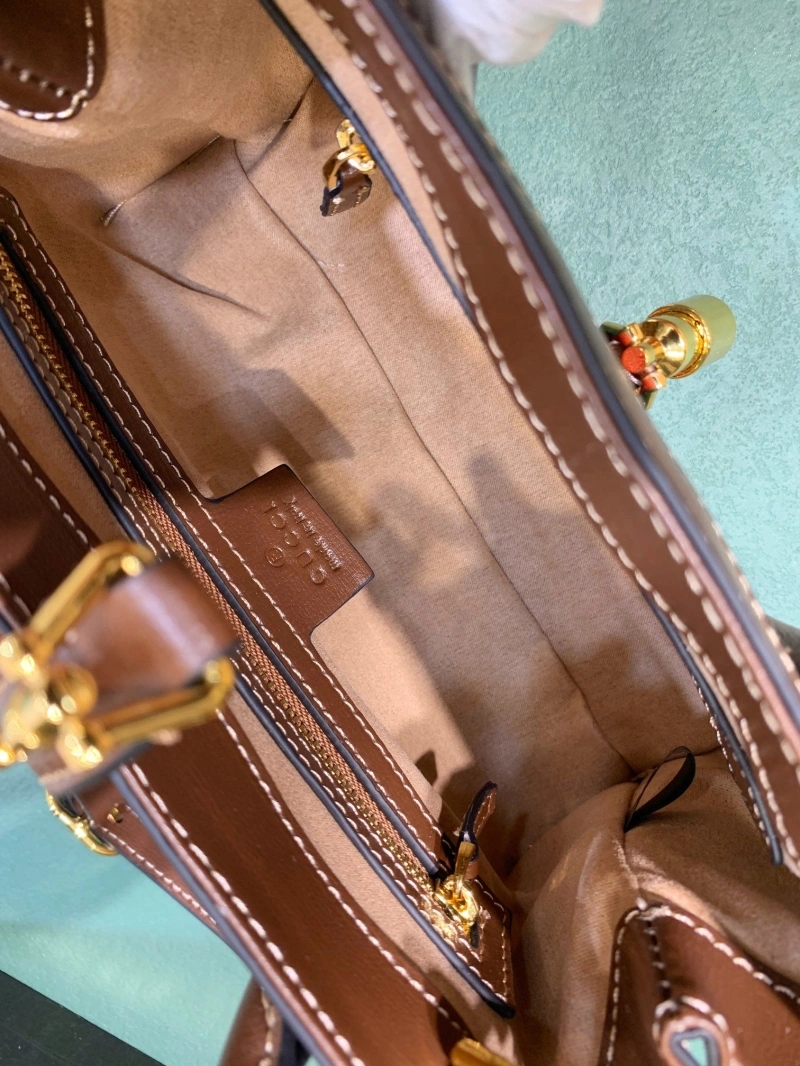 Fashionable Gxccx Top Handle Bags 53321
