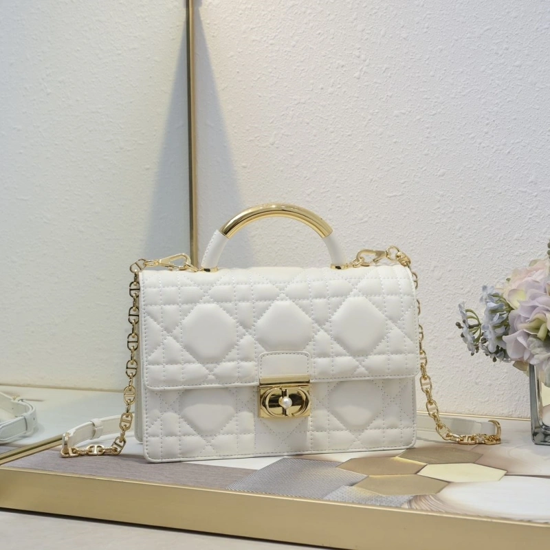 Cozy Dxxr Top Handle Bags 62291