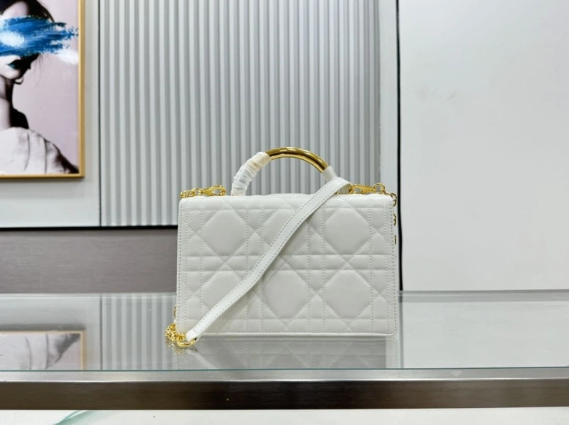 Classic Dxxr Top Handle Bags 62272