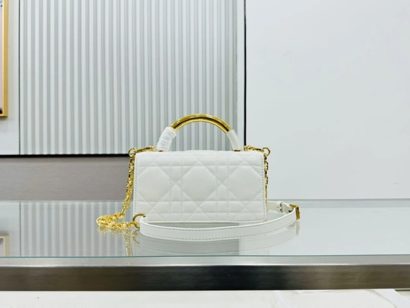 Dxxr Top Handle Bags ModernLook 62316