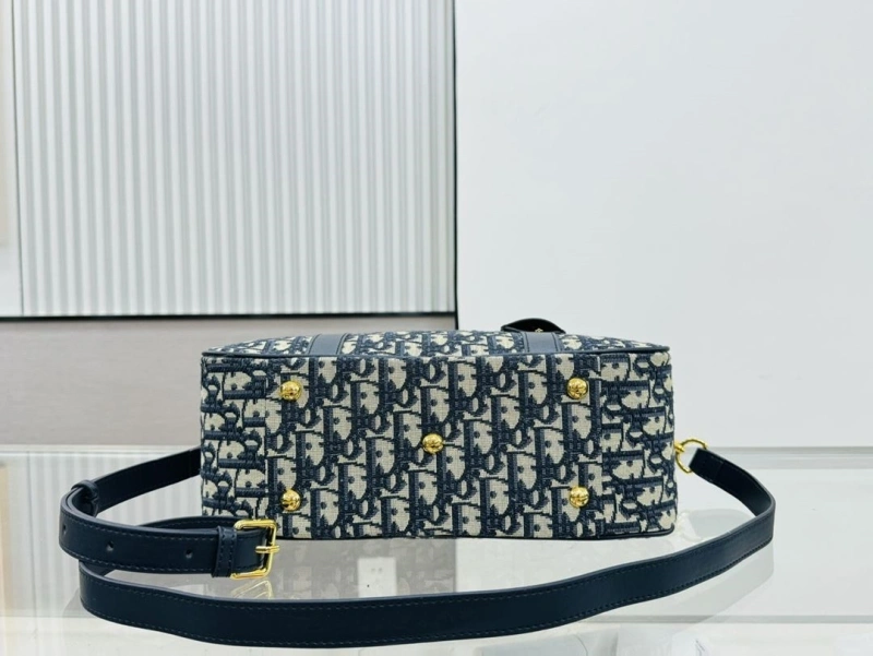 Dxxr Top Handle Bags ModernLook 62253