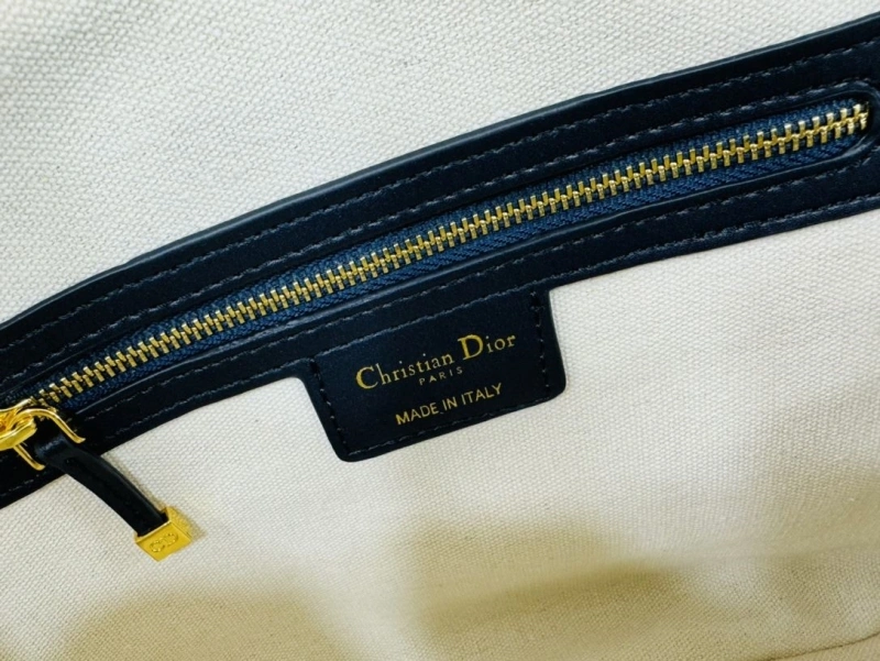 Dxxr Top Handle Bags ModernLook 62253