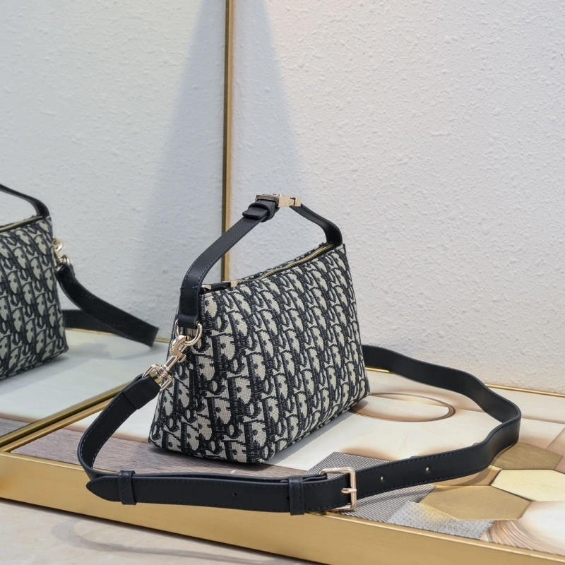 StreetReady Dxxr Satchel bags 62331