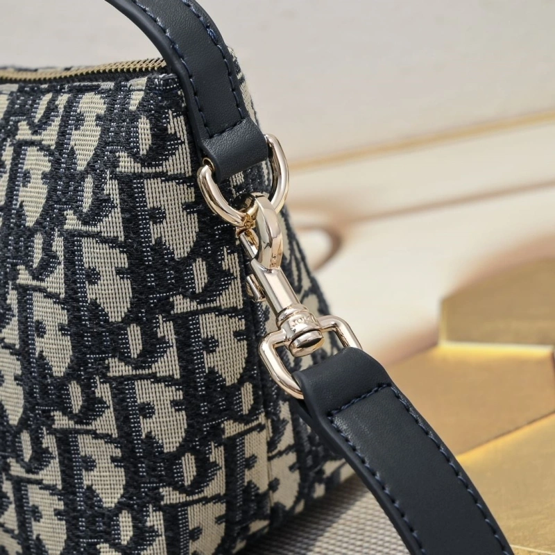 StreetReady Dxxr Satchel bags 62331