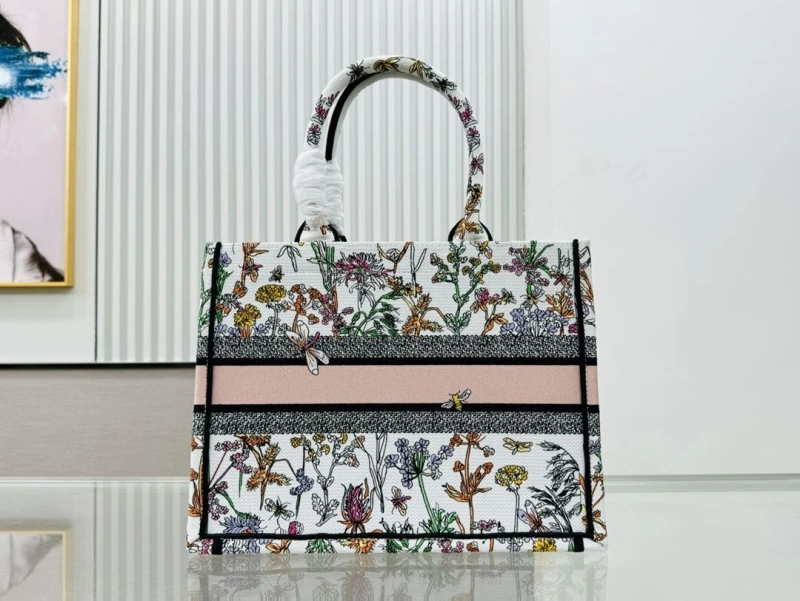 Minimalist Dxxr Shopping Bags 62341