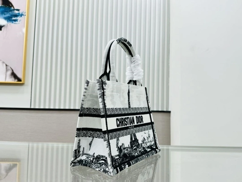 Comfortable Dxxr Shopping Bags 62314