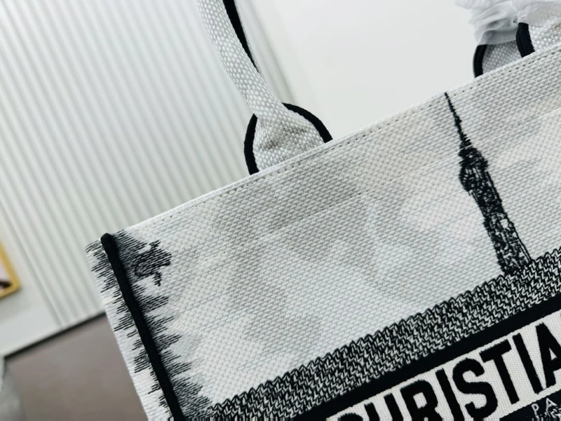 Breathable Dxxr Shopping Bags 62339