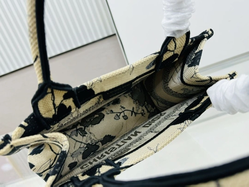 WellDesigned Dxxr Shopping Bags 62294