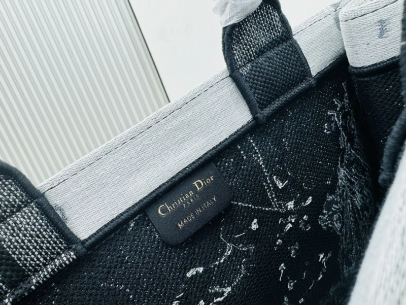 Comfortable Dxxr Shopping Bags 62288
