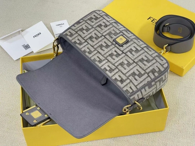 Trendy Fxndx Baguette Bags 69708