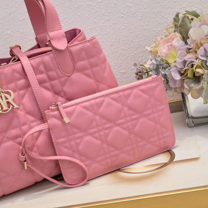 UrbanStyle Dxxr Shopping Bags 62920