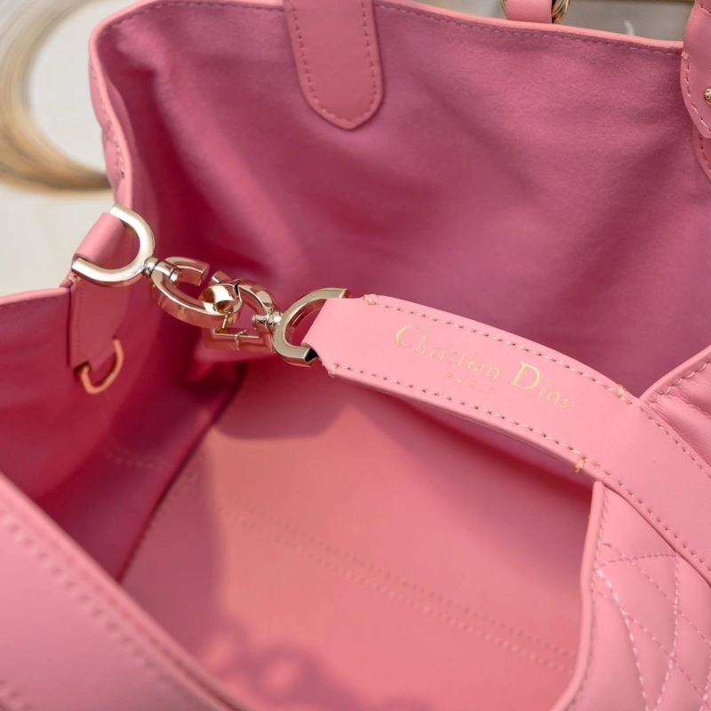 UrbanStyle Dxxr Shopping Bags 62920