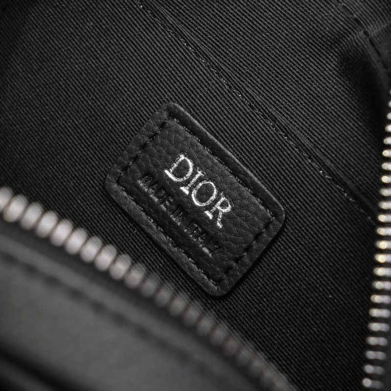 Trendsetting Dxxr Satchel bags 62904