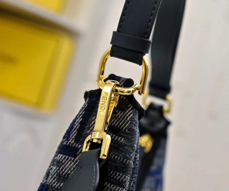 WellDesigned Fxndx Top Handle Bags 69611
