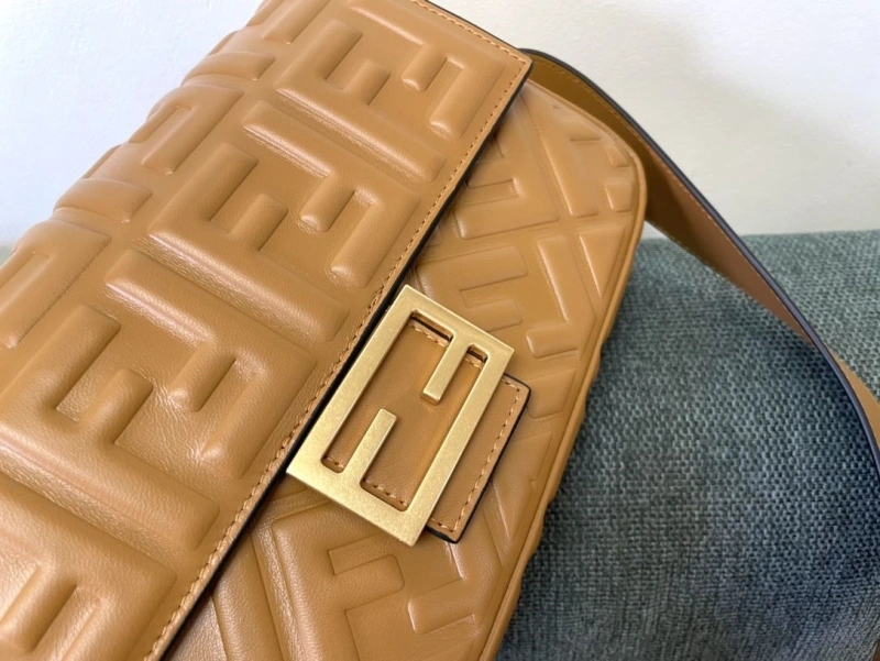 NewStyle Fxndx Baguette Bags 69481