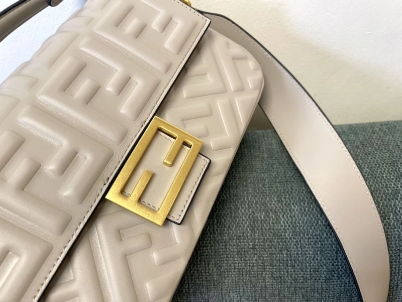 HighQuality Fxndx Baguette Bags 69502