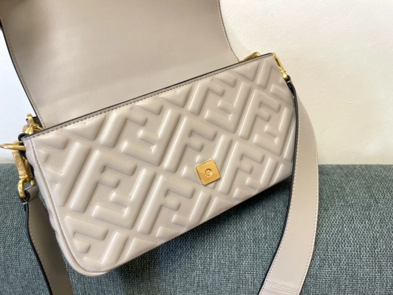 HighQuality Fxndx Baguette Bags 69502