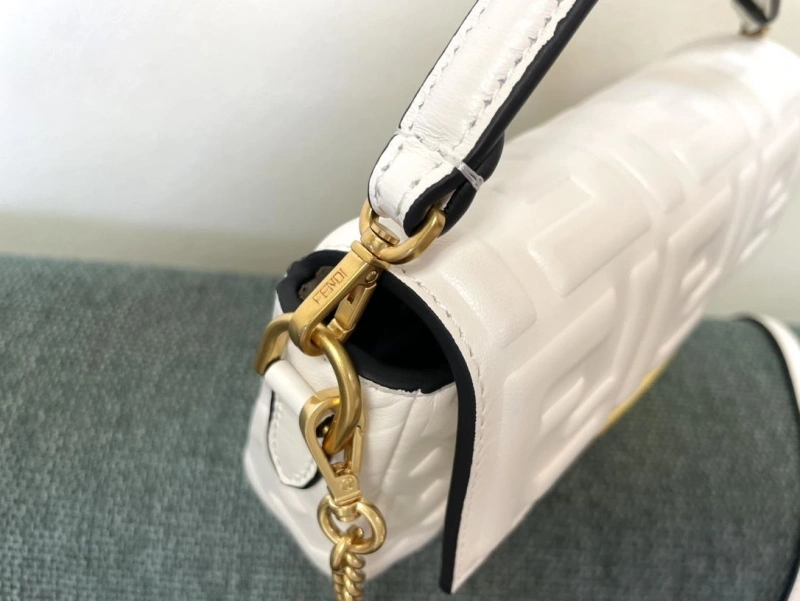 NewStyle Fxndx Baguette Bags 69484