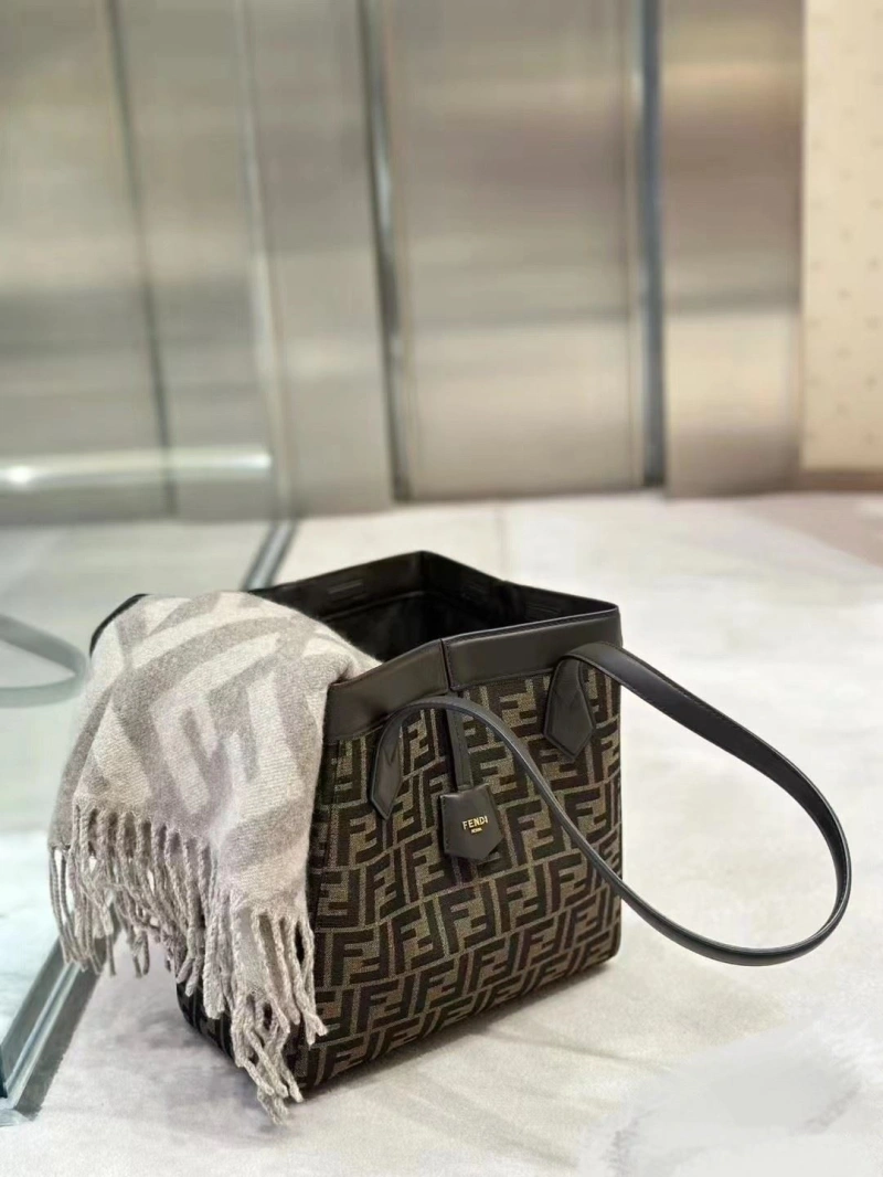 Fxndx Bucket Bags Timeless 69383
