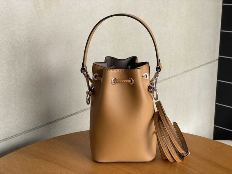 Trendsetting Fxndx Bucket Bags 69409