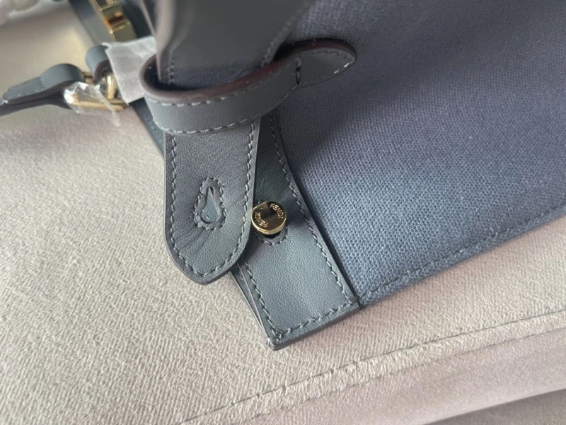 Classic Fxndx Shopping Bags 69287