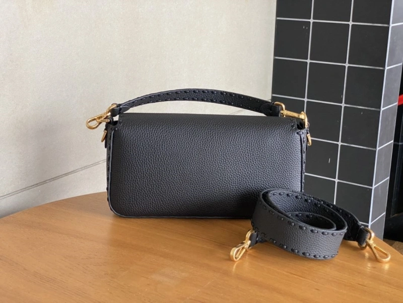 Cozy Fxndx Baguette Bags 69458