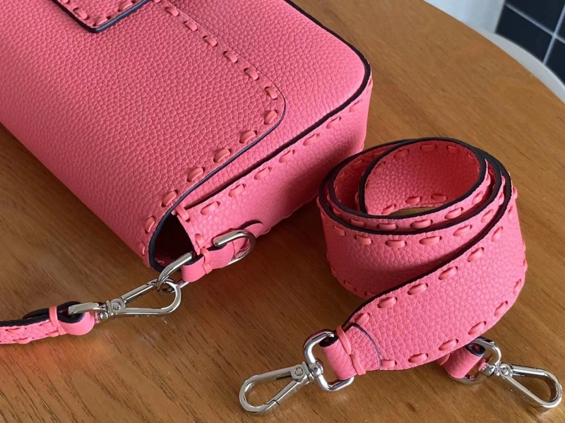 Resilient Fxndx Baguette Bags 69454