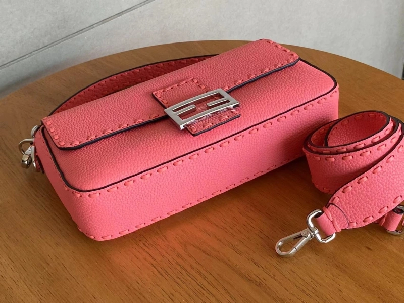 Resilient Fxndx Baguette Bags 69454