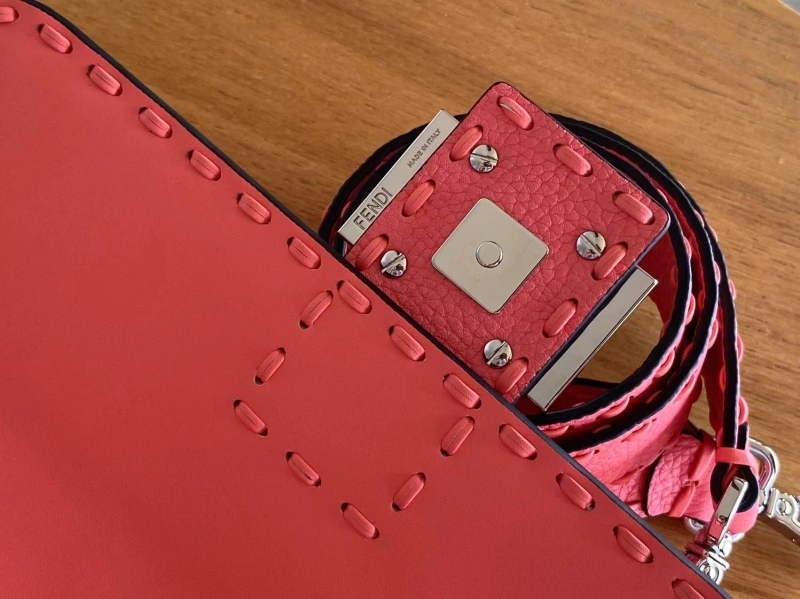 Resilient Fxndx Baguette Bags 69454