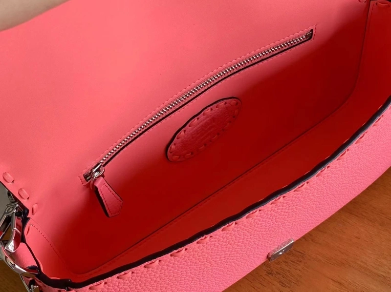 Resilient Fxndx Baguette Bags 69454