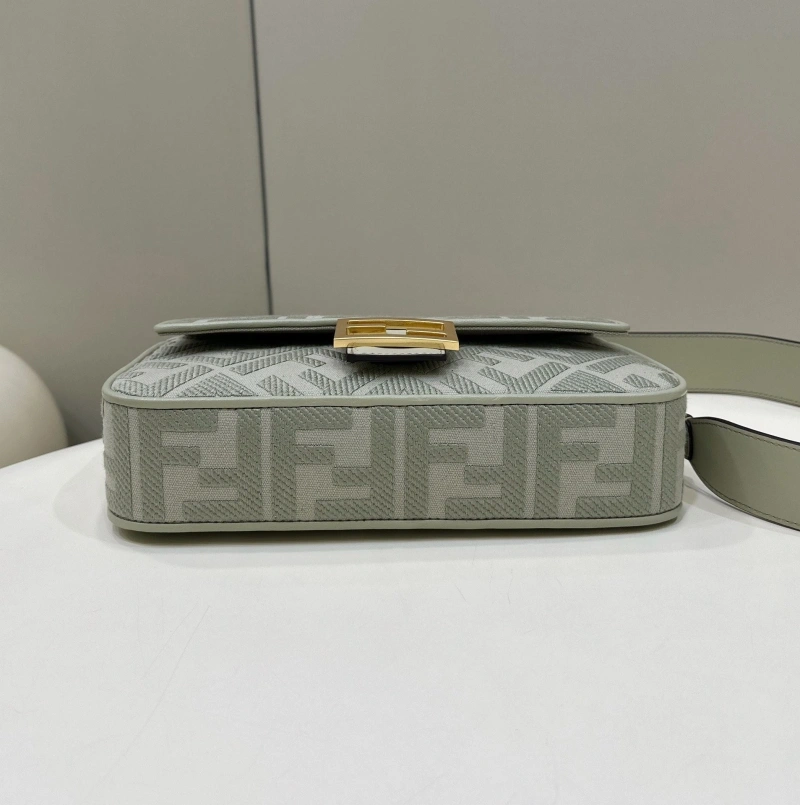 Bright Fxndx Baguette Bags 68278