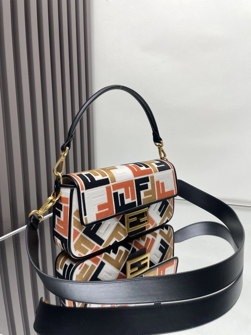 Soft Fxndx Baguette Bags 69465