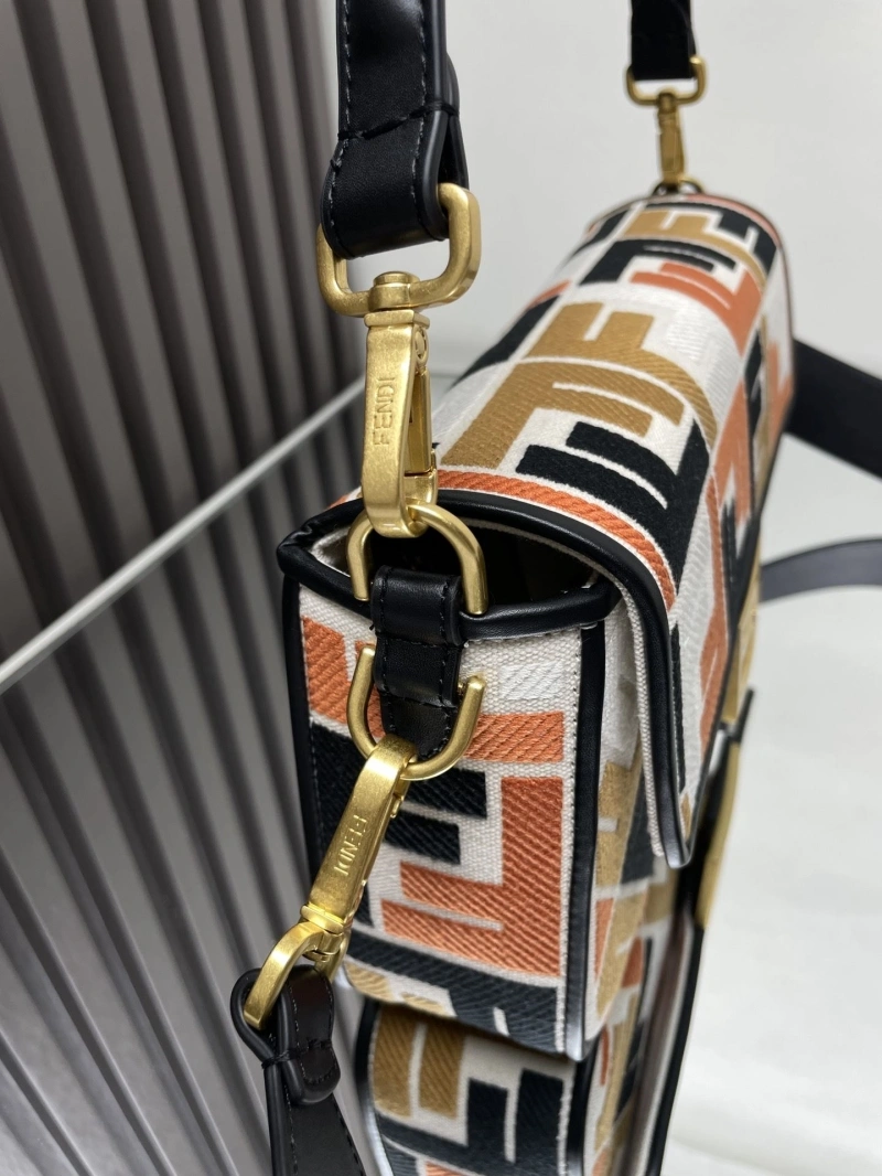 Soft Fxndx Baguette Bags 69465
