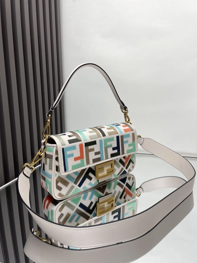 Resilient Fxndx Baguette Bags 69426