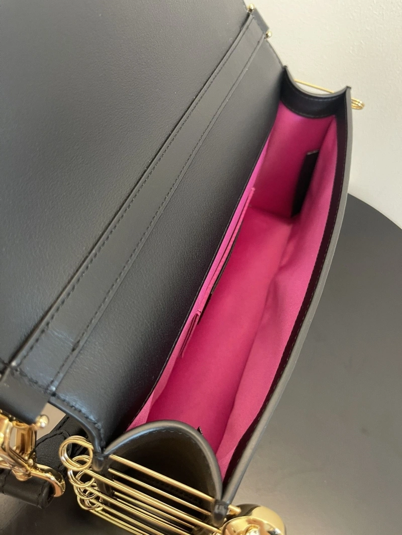 NewStyle Fxndx Baguette Bags 69443