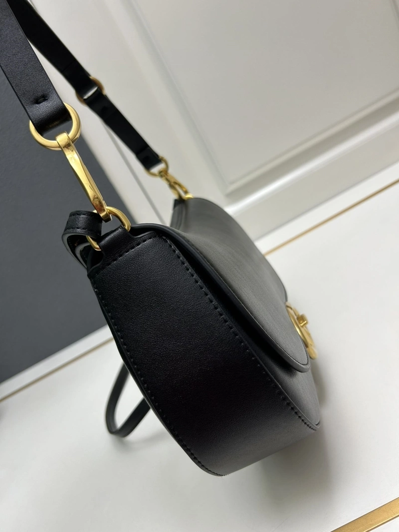 Affordable Vxlxntino Handle Bags 82828