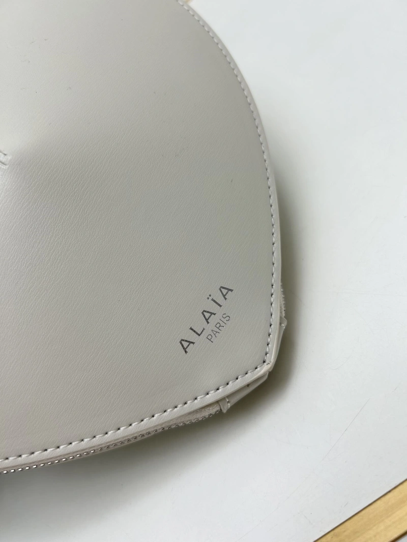 Bright Alxxa Round Bags 82345